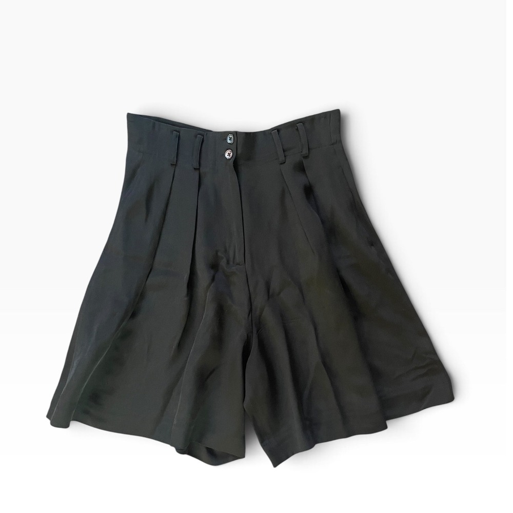 Vintage Saks Fifth Avenue Black 100% Silk High Waisted Pleated Shorts Size 12